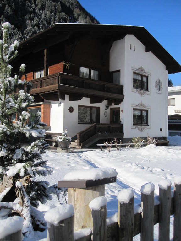 イェルツェンスHaus Walchアパートメント エクステリア 写真